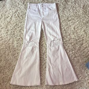 These cute white flare jeans are so adorable and go with everything.